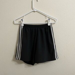 Athletic shorts